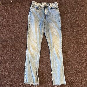 Zara Blue High Rise Jeans with Vintage Appeal